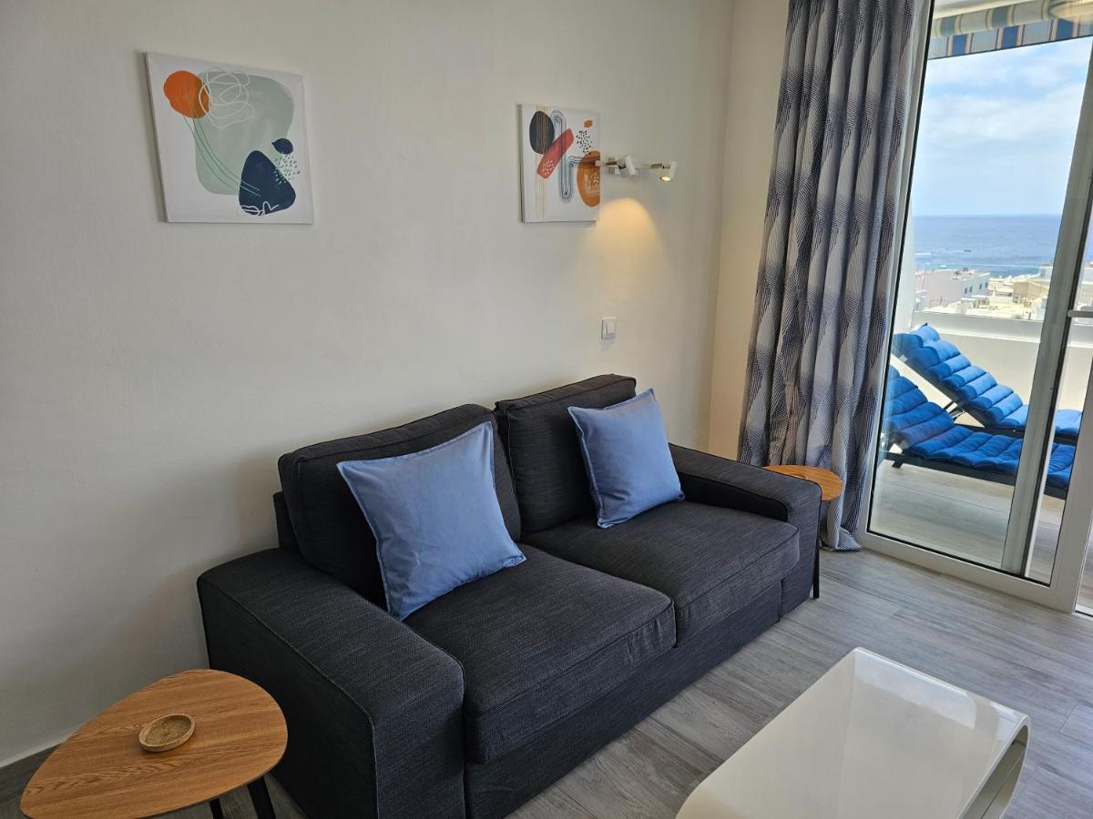Oceanview Apartment ปูแอร์โตเดลคาร์เมน ภายนอก รูปภาพ